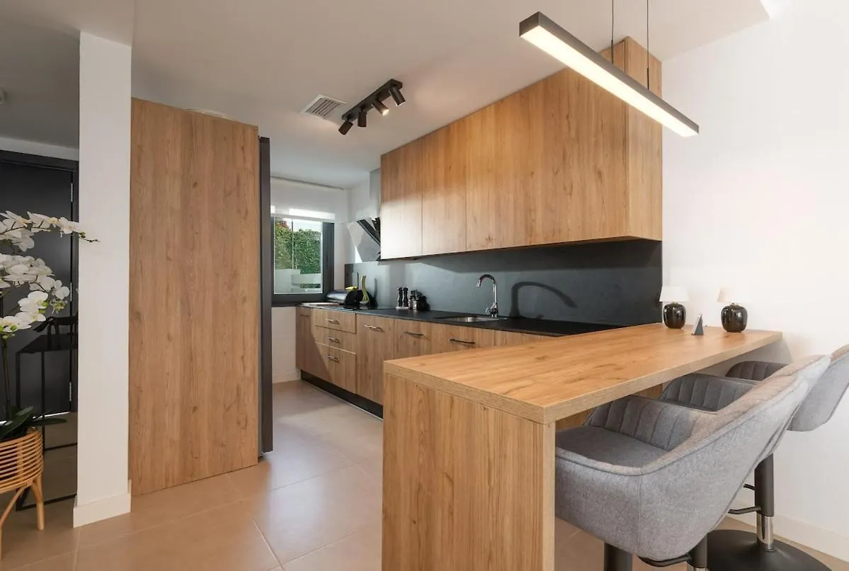 Modern 3-Bedroom Apartment At Agra Residencial Estepona 0*,  Spanien